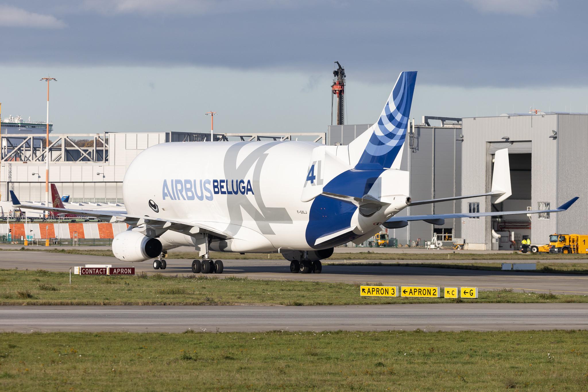 Hamburg Finkenwerder: Airbus Transport International (4Y / BGA) | Airbus A330-743L Beluga XL A337 | F-GXLJ | MSN 1985