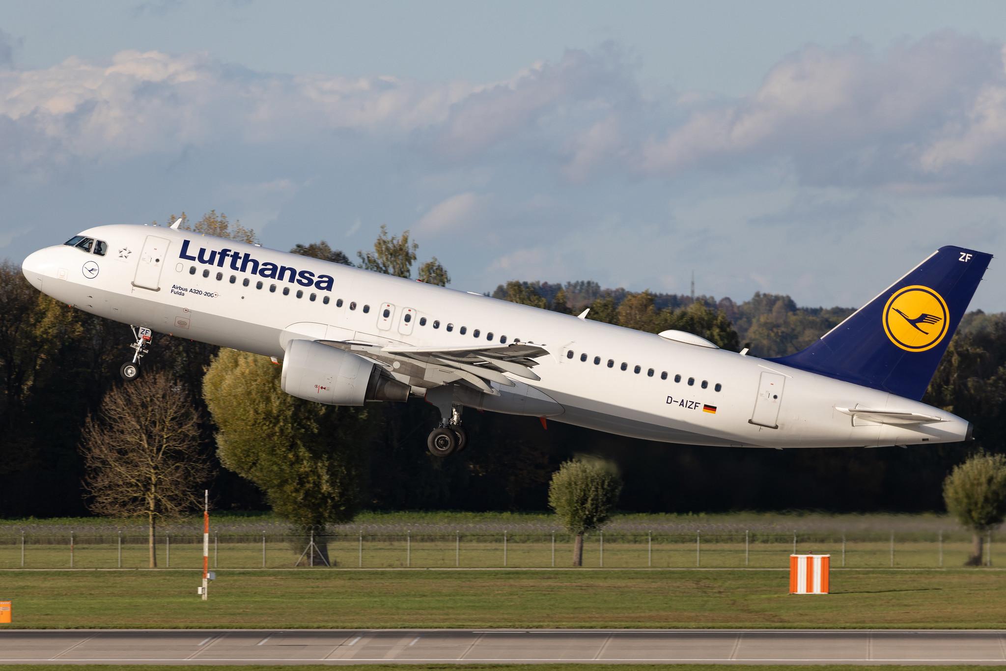 Munich Airport: Lufthansa (LH / DLH) | Airbus A320-214 A320 | D-AIZF | MSN 4289
