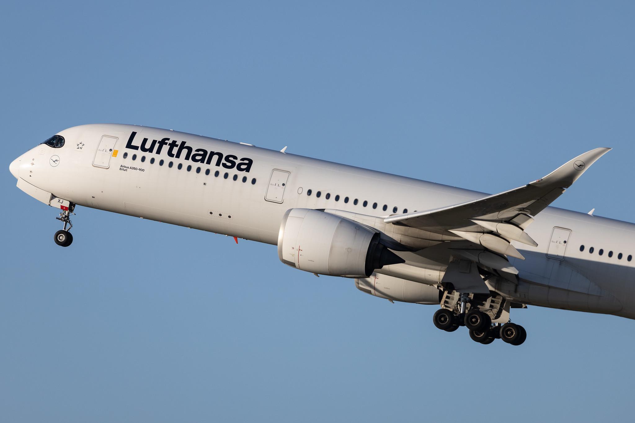 Munich Airport: Lufthansa (LH / DLH) | Airbus A350-941 A359 | D-AIXJ | MSN 209