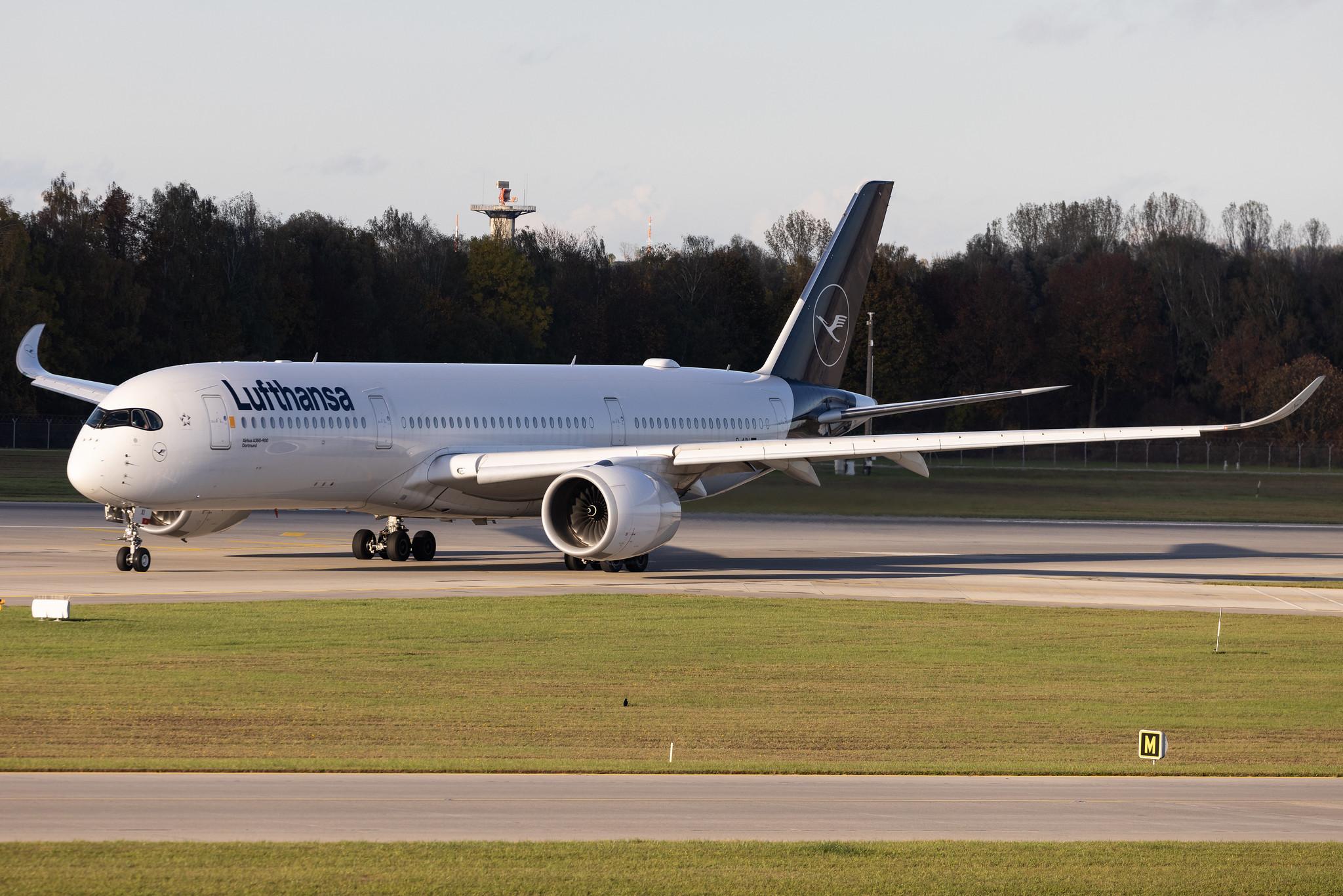 Munich Airport: Lufthansa (LH / DLH) | Airbus A350-941 A359 | D-AIXI | MSN 202