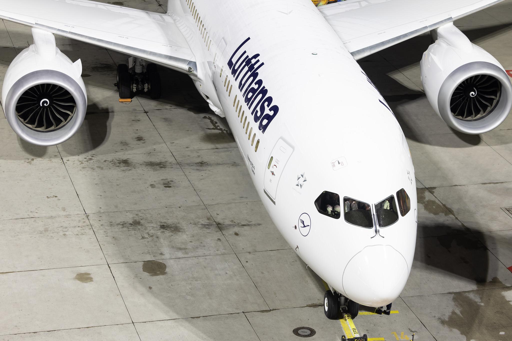Munich Airport: Lufthansa (LH / DLH) | Boeing 787-9 Dreamliner B789 | D-ABPA | MSN 62730