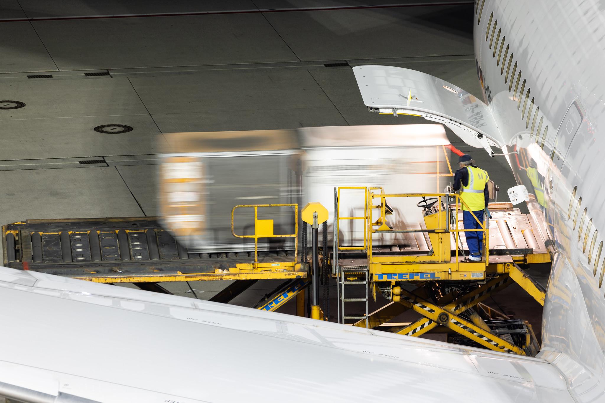 Munich Airport: Lufthansa (LH / DLH) | Boeing 787-9 Dreamliner B789 | D-ABPA | MSN 62730