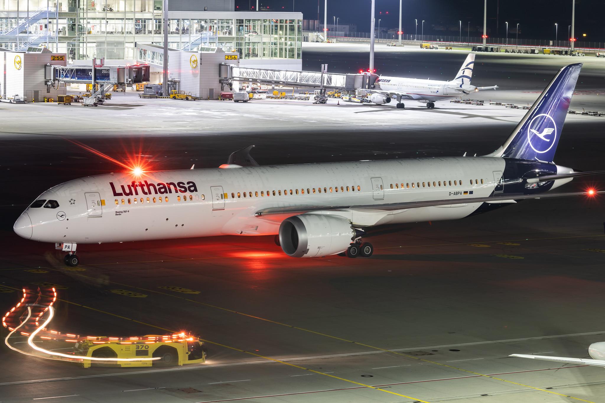 Munich Airport: Lufthansa (LH / DLH) | Boeing 787-9 Dreamliner B789 | D-ABPA | MSN 62730