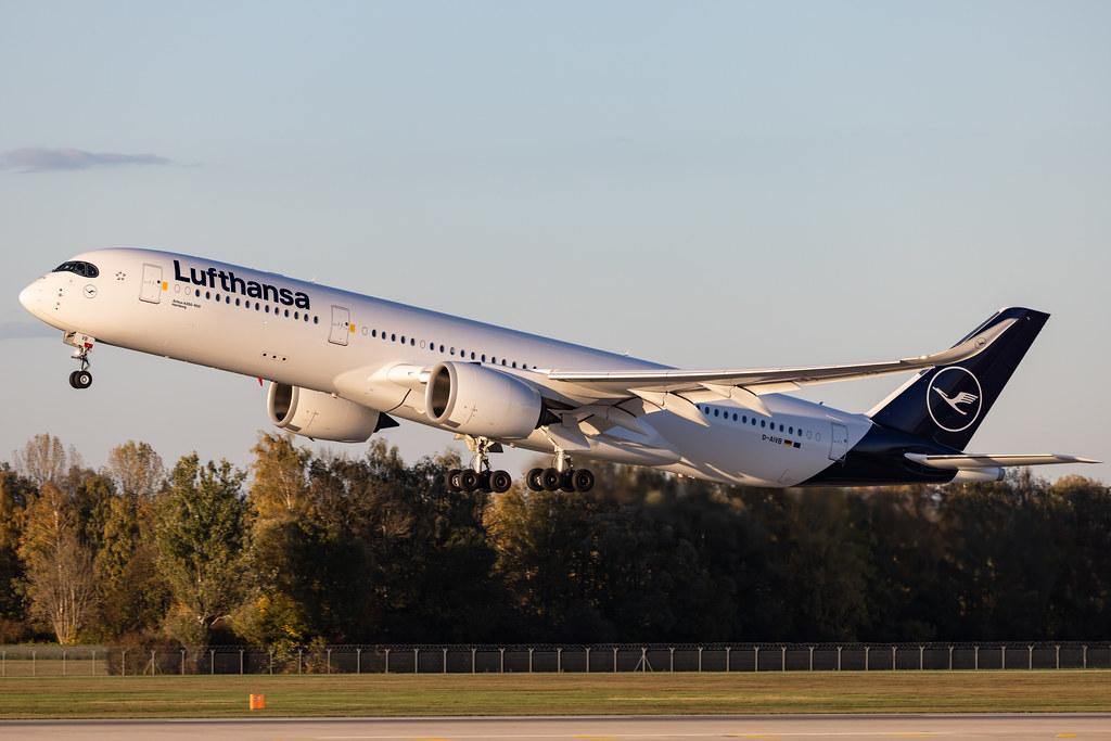 Munich Airport: Lufthansa (LH / DLH) | Airbus A350-941 A359 | D-AIVB | MSN 236