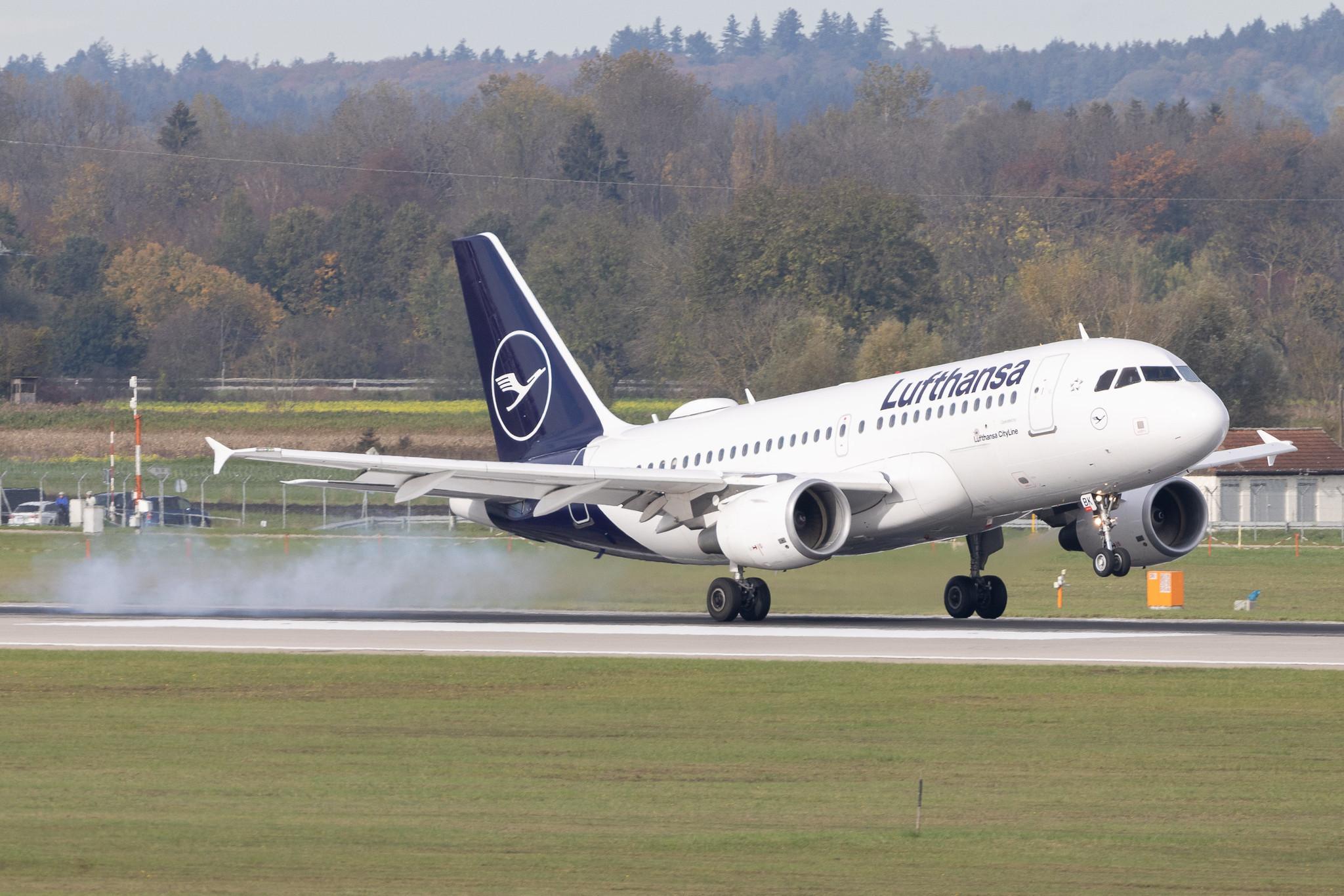 Munich Airport: Lufthansa (LH / DLH) | Operator: Lufthansa CityLine | Airbus A319-112 A319 | D-AIBK | MSN 2131