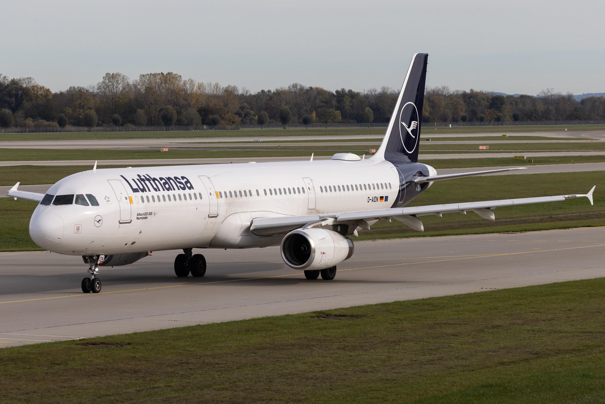 Munich Airport: Lufthansa (LH / DLH) | Airbus A321-231 A321 | D-AIDN | MSN 4976