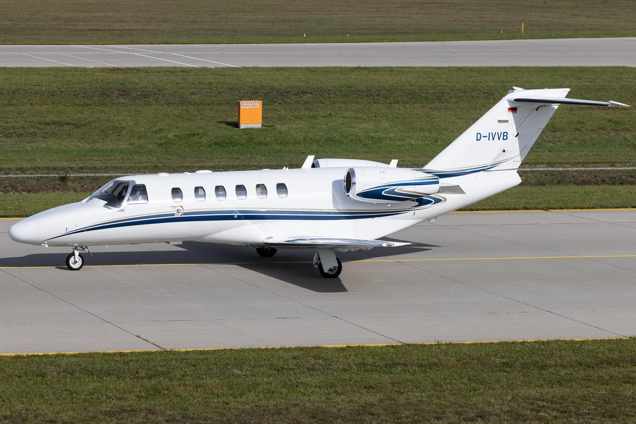 Munich Airport: Atlas Air Service (/ ATL) | Cessna 525A CitationJet CJ2+ C25A | D-IVVB | MSN 525A-0500
