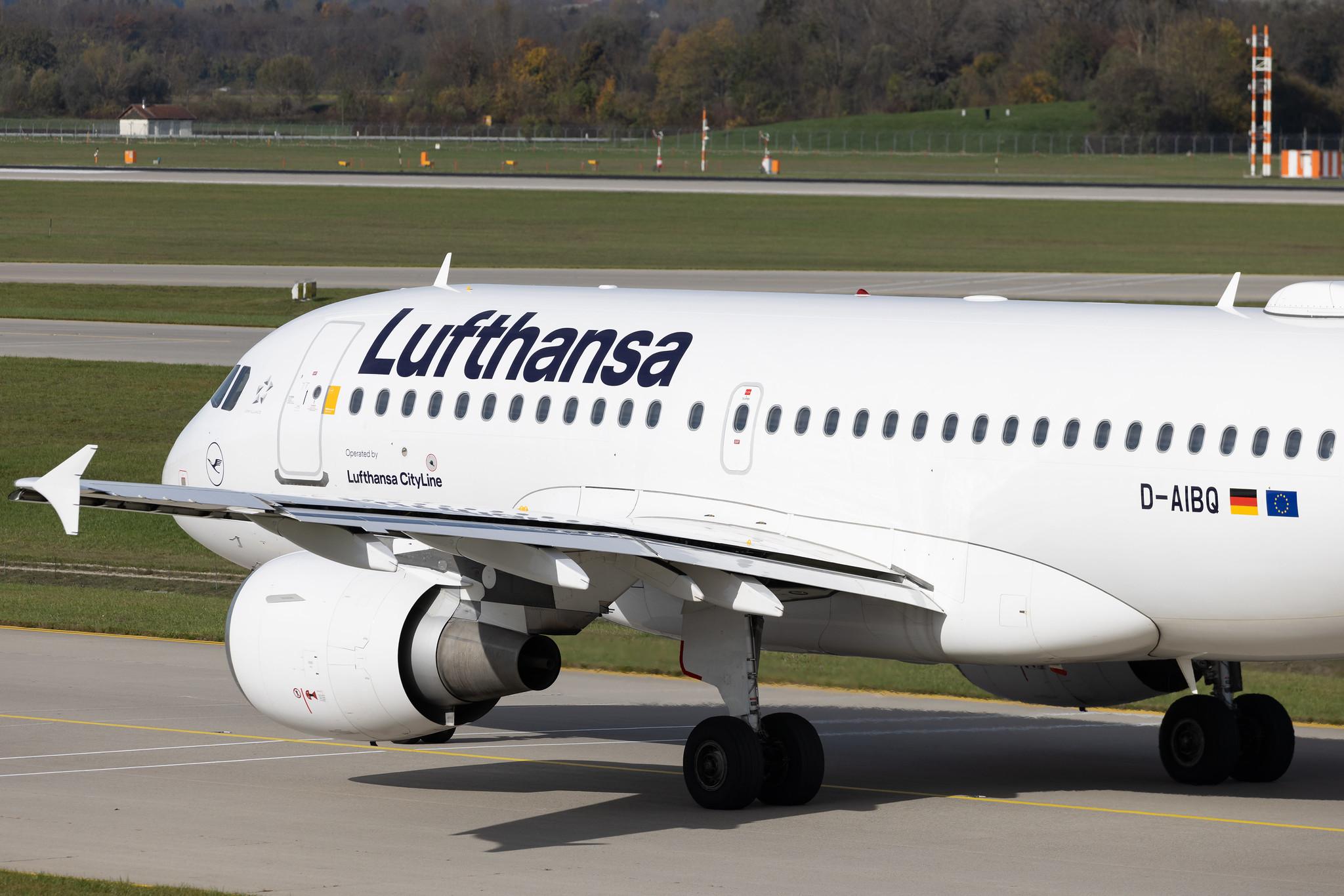 Munich Airport: Lufthansa (LH / DLH) | Operator: Lufthansa Cityline | Airbus A319-112 A319 | D-AIBQ | MSN 2652
