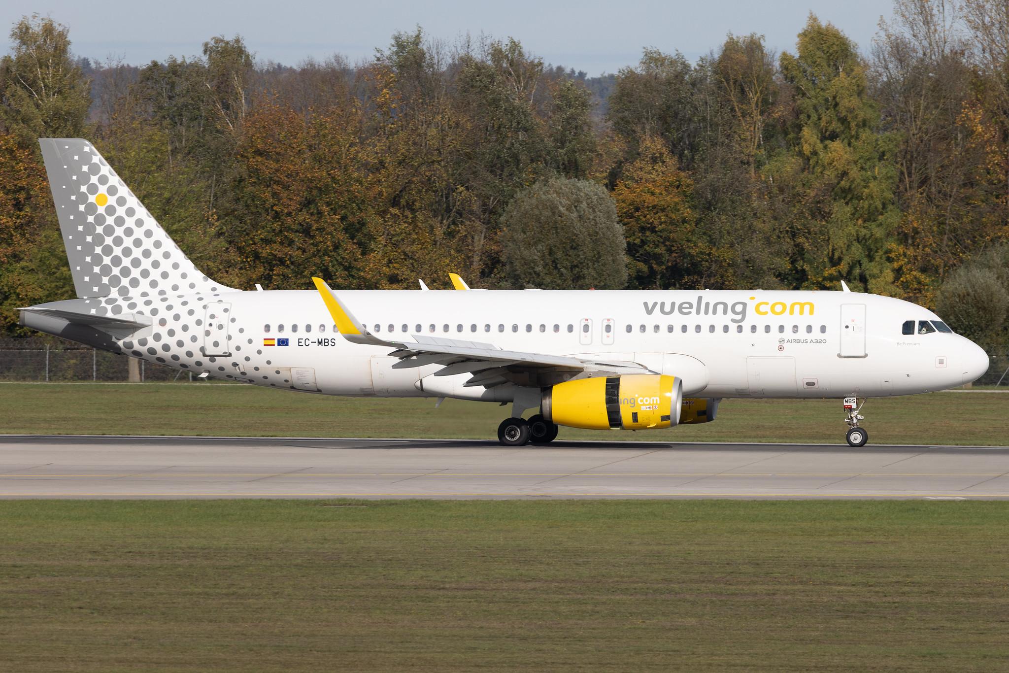 Munich Airport: Vueling (VY / VLG) | Airbus A320-232 A320 | EC-MBS | MSN 6123