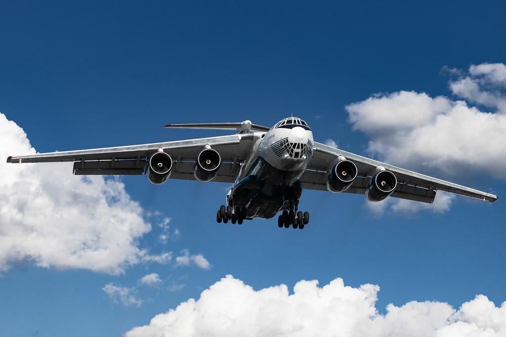Hamburg Airport: Silk Way Airlines (ZP / AZQ) | Ilyushin IL-76TD-90VD IL76 | 4K-AZ100 | MSN 2073421708