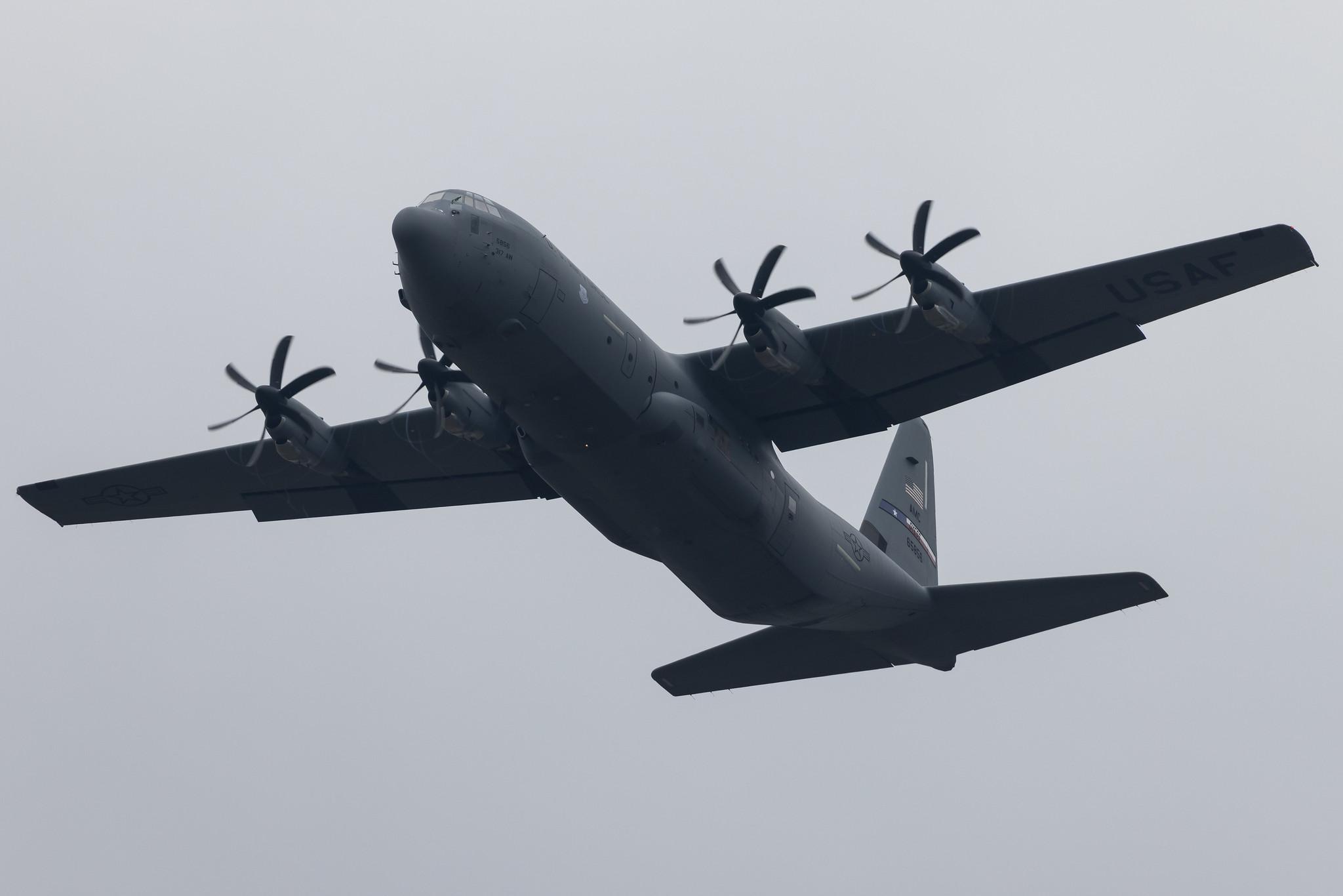 Ramstein Air Base: United States Air Force (USAF) | Lockheed Martin C-130J-30 Hercules C130 | 16-5856 | MSN 382-5856