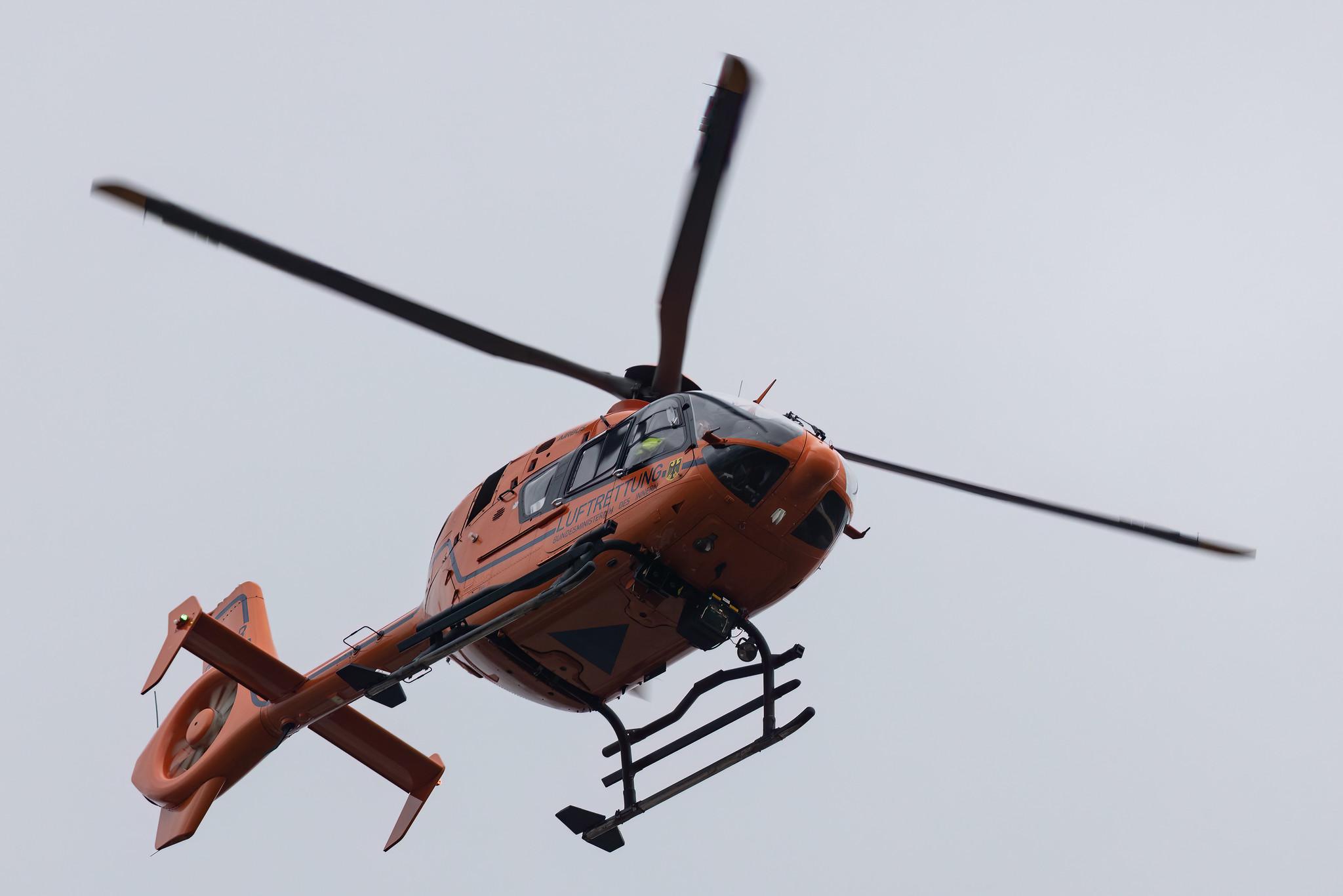 Hamburg Finkenwerder: Germany - Luftrettung | Airbus Helicopters H135 EC35 | D-HZSB | MSN 0542