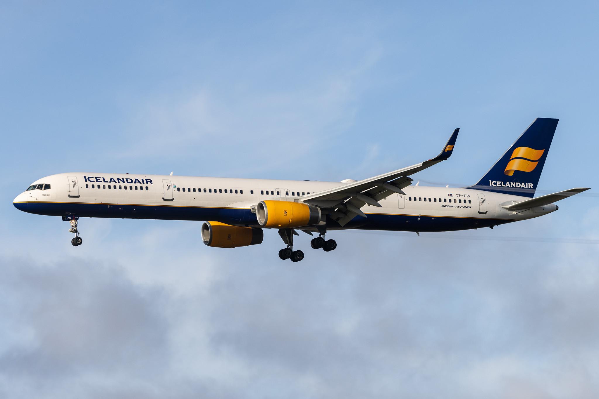 Amsterdam Schiphol: Icelandair (FI / ICE) | Boeing 757-308 B753 | TF-FIX | MSN 29434