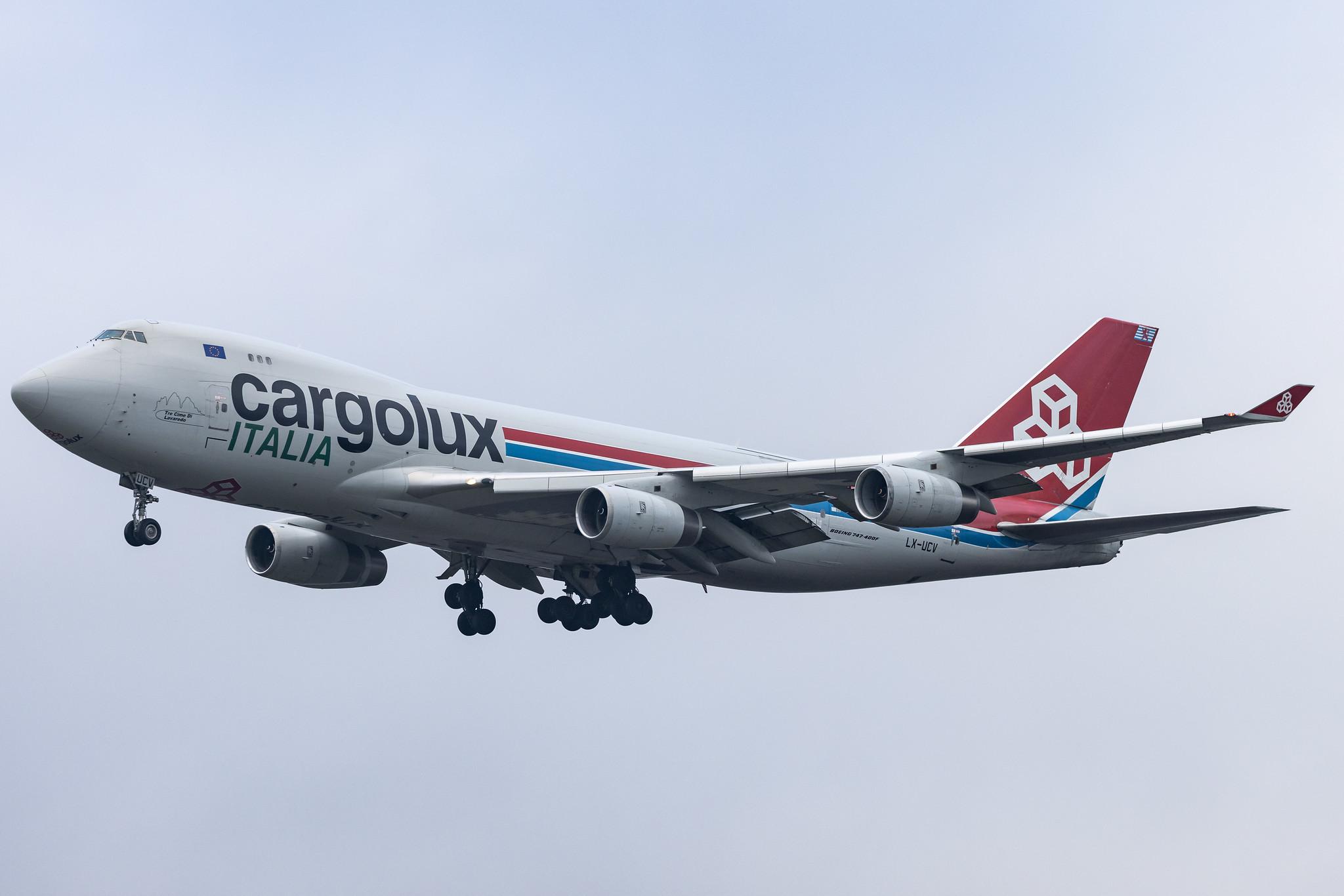 Amsterdam Schiphol: Cargolux (CV / CLX) |  Boeing 747-4R7F B744 | LX-UCV | MSN 33827