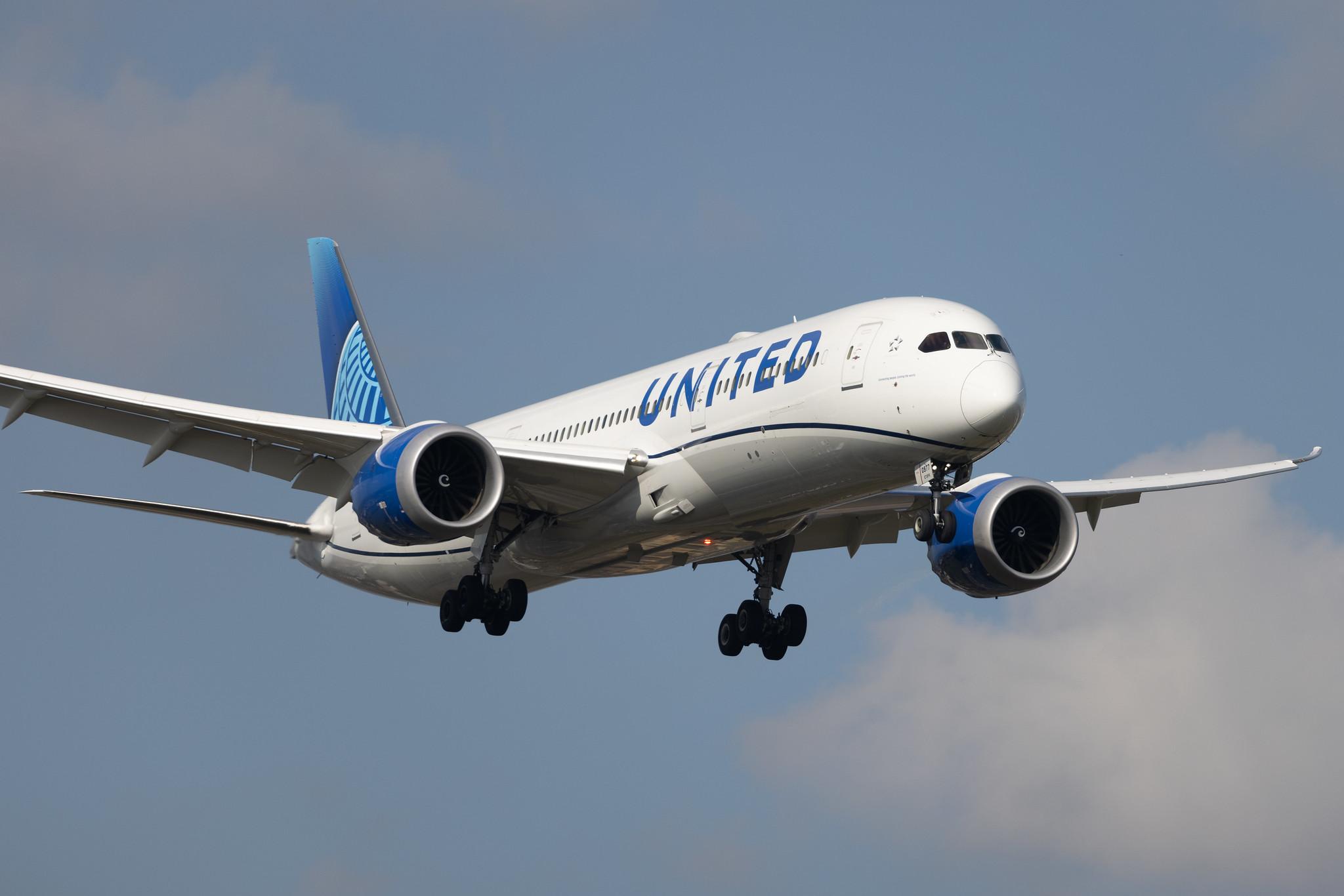 London Heathrow: United Airlines (UA / UAL) | Boeing 787-9 Dreamliner B789 | N29977 | MSN 66136