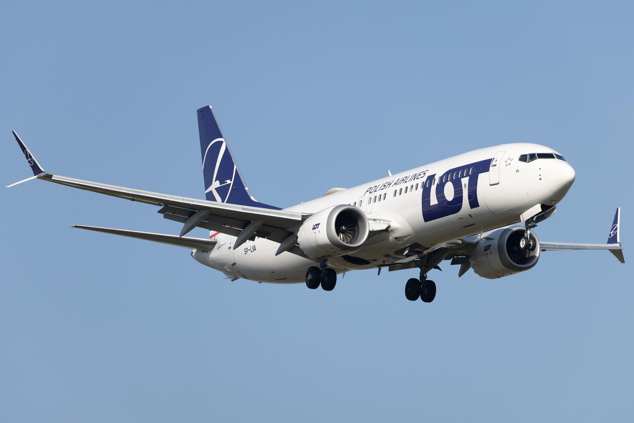 London Heathrow: LOT (LO / LOT) |  Boeing 737 MAX 8 B38M | SP-LVA | MSN 64067