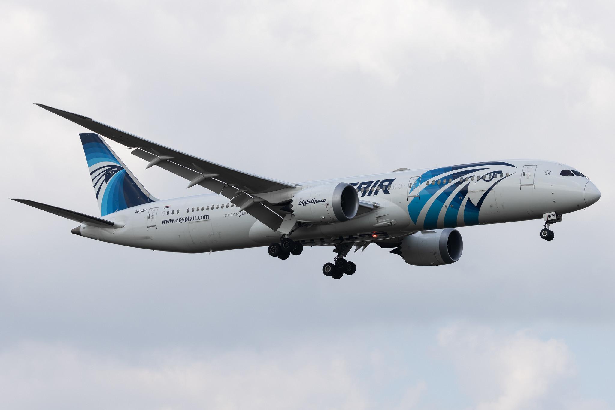 London Heathrow: EgyptAir (MS / MSR) | Boeing 787-9 Dreamliner B789 | SU-GEW | MSN 65093