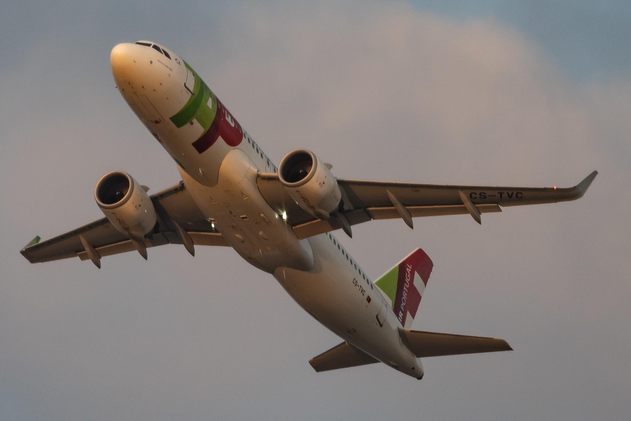 London Heathrow: TAP Air Portugal (TP / TAP) | Airbus A320-251N A20N | CS-TVC | MSN 8831