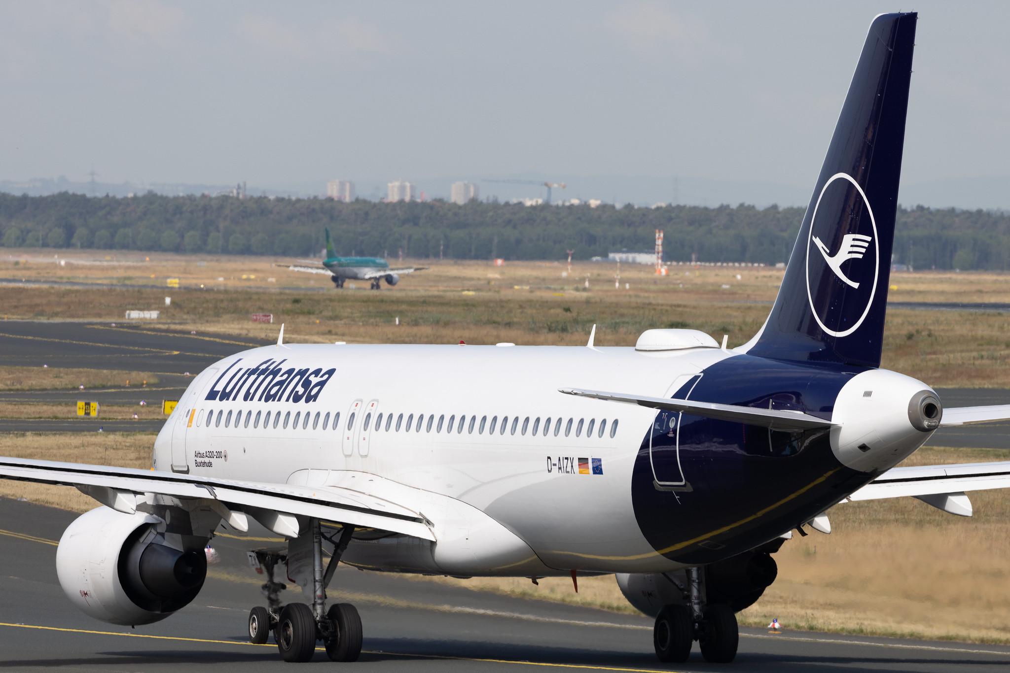 Frankfurt Airport: Lufthansa (LH / DLH) |  Airbus A320-214 A320 | D-AIZX | MSN 5741