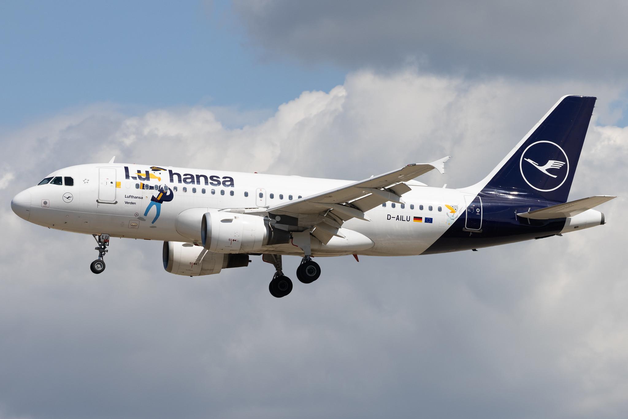 Frankfurt Airport: Lufthansa (LH / DLH) |  Livery: Lu Sticker |  Airbus A319-114 A319 | D-AILU | MSN 0744