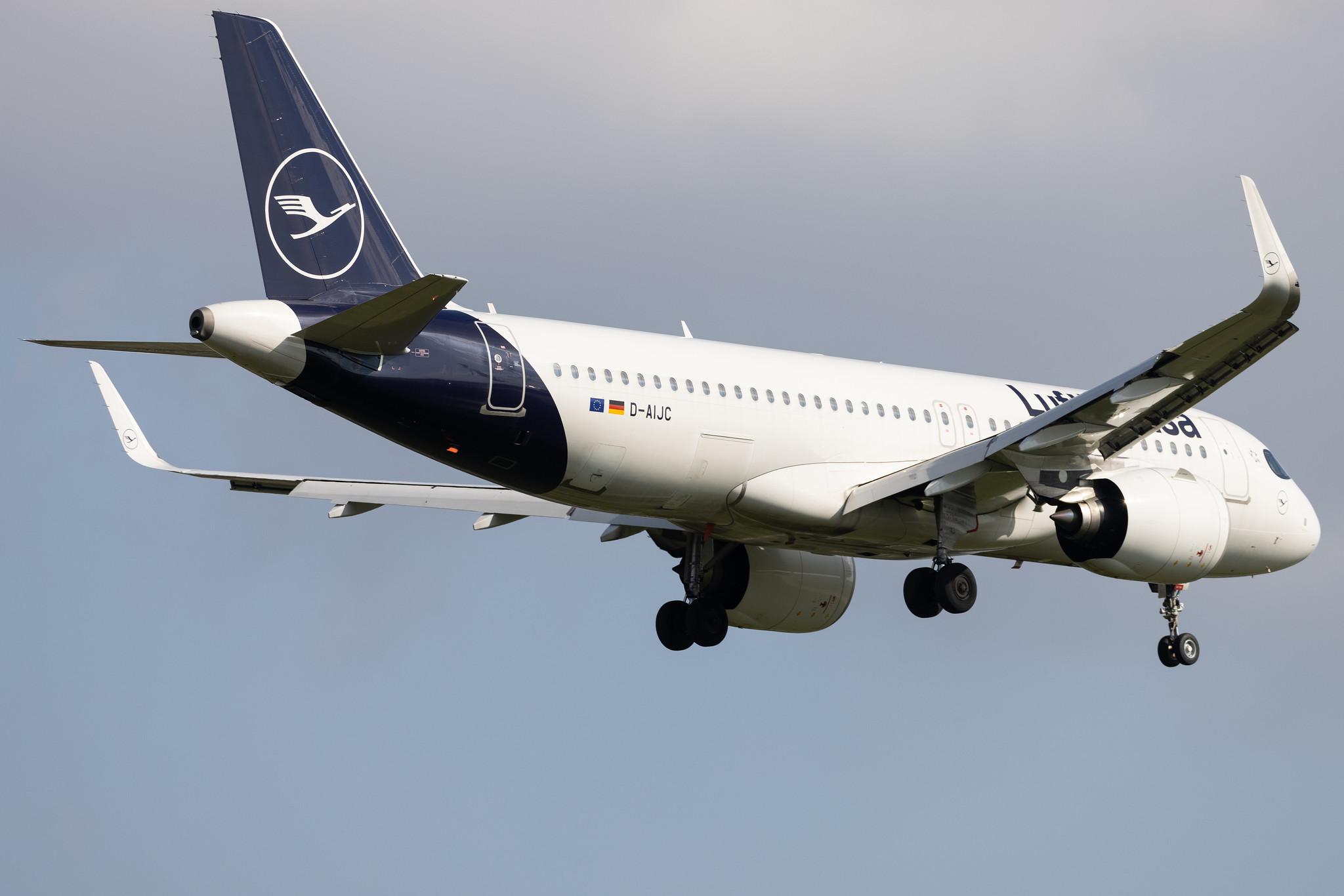 London Heathrow: Lufthansa (LH / DLH) | Airbus A320-271N A20N | D-AIJC | MSN 09581