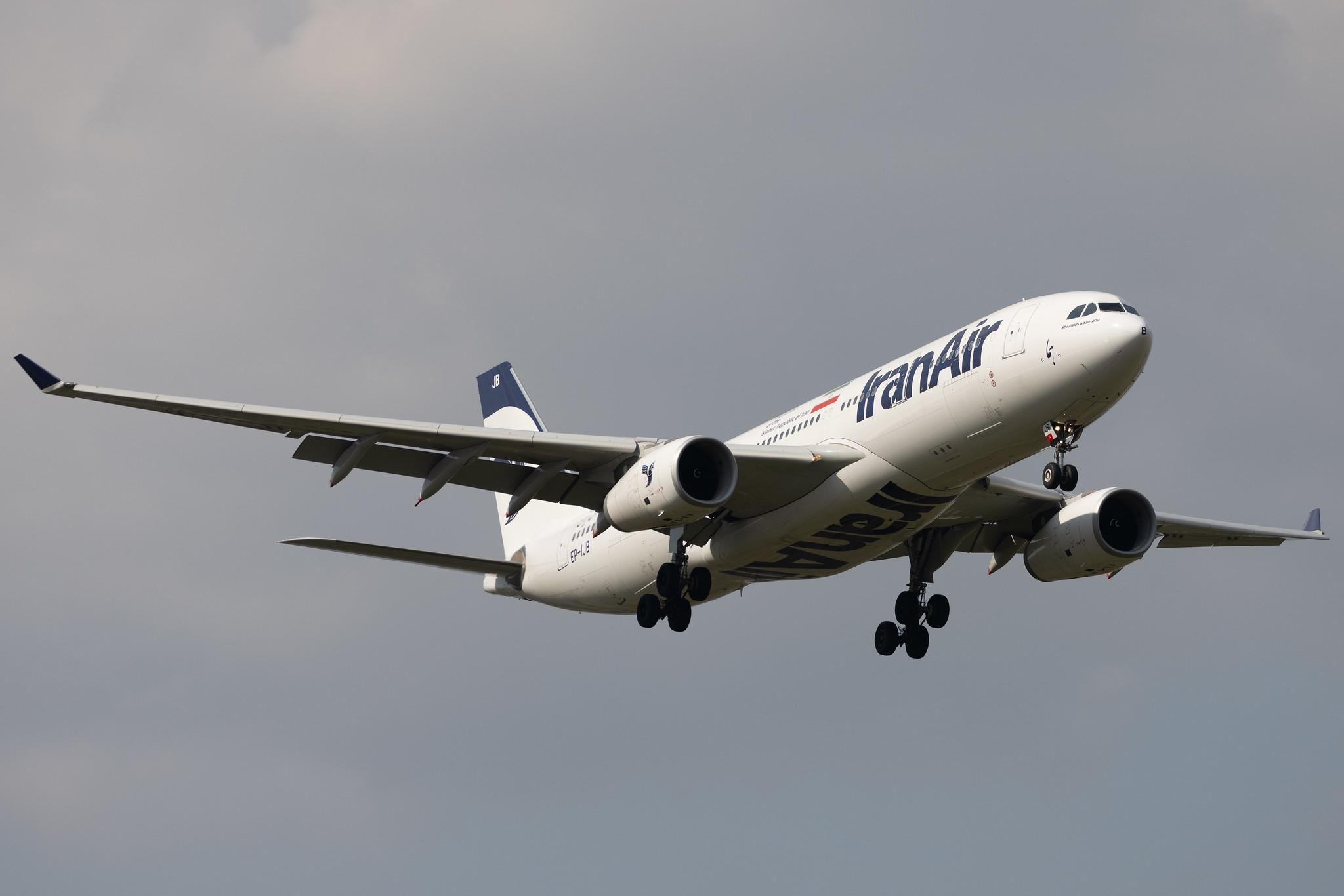 London Heathrow: Iran Air (IR / IRA) | Airbus A330-243 A332 | EP-IJB | MSN 1586