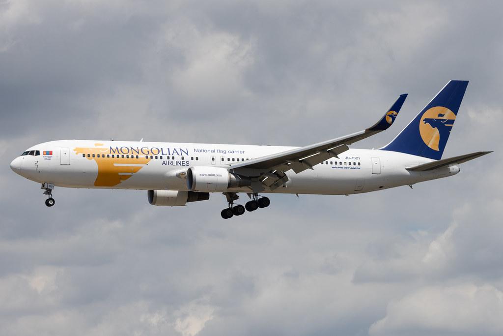 Frankfurt Airport: MIAT Mongolian Airlines (OM / MGL) |  Boeing 767-34G(ER) B763 | JU-1021 | MSN 41519