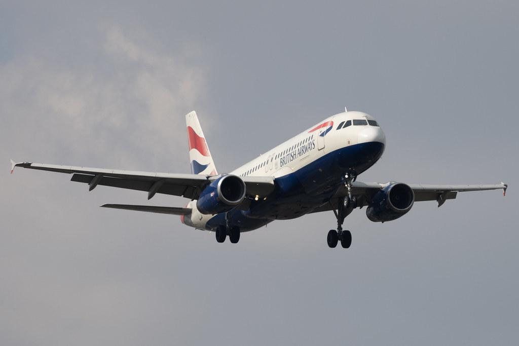 London Heathrow: British Airways (BA / BAW) | Airbus A320-232 A320 | G-EUYA | MSN 3697