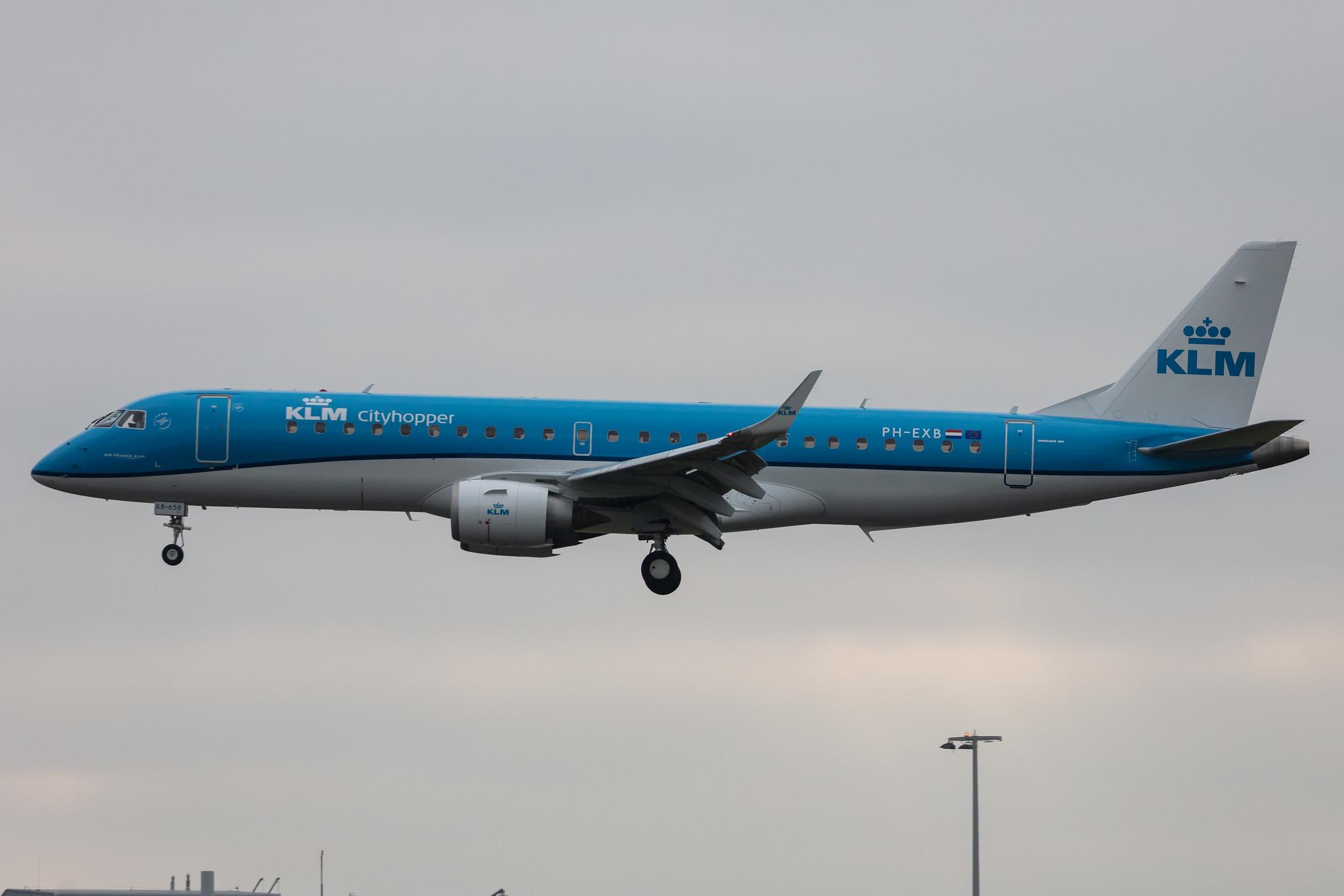 Amsterdam Schiphol: KLM (KL / KLM) | Operator: KLM Cityhopper |  Embraer E190STD E190 | PH-EXB | MSN 19000658