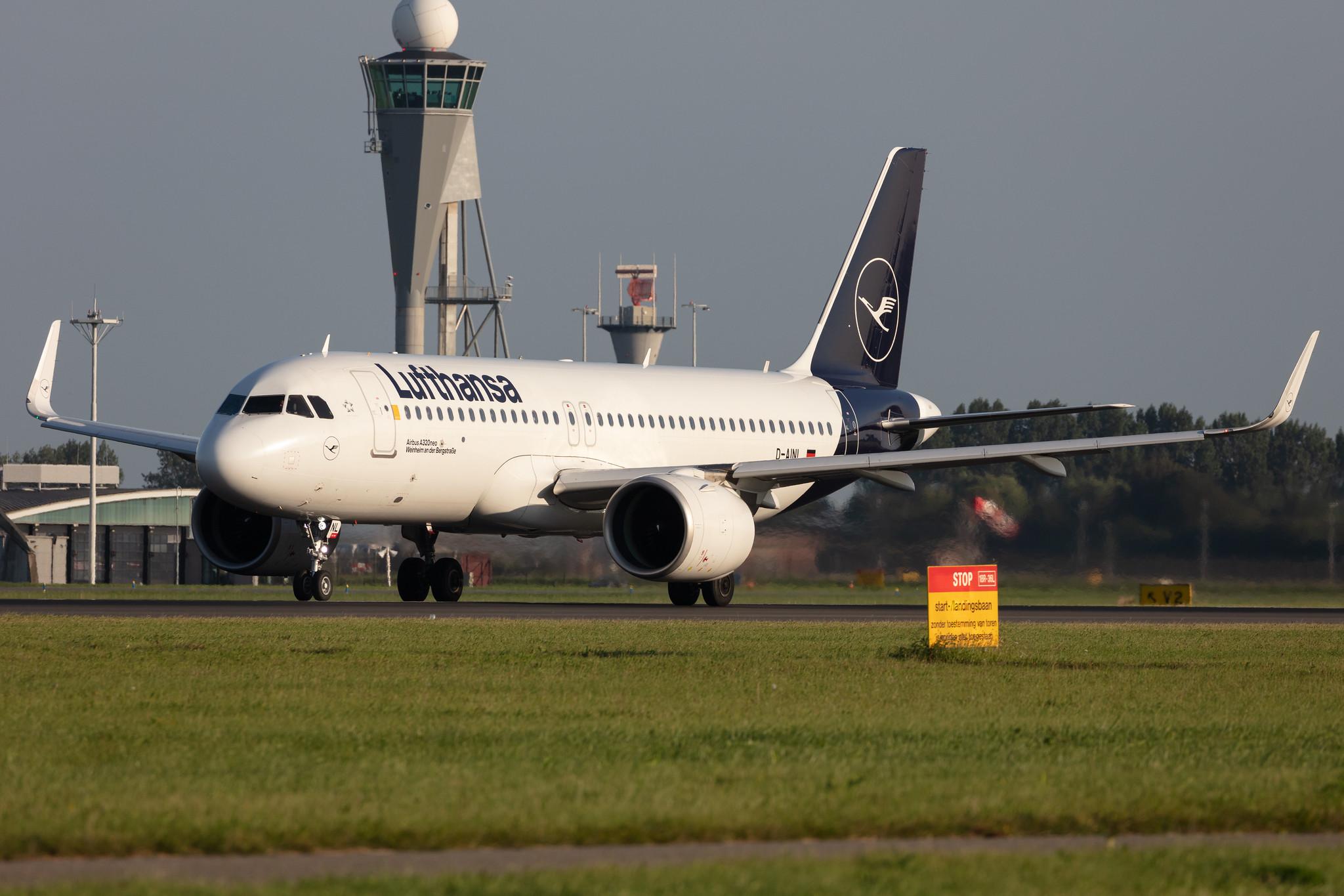 Amsterdam Schiphol: Lufthansa (LH / DLH) |  Airbus A320-271N A20N | D-AINL | MSN 8383