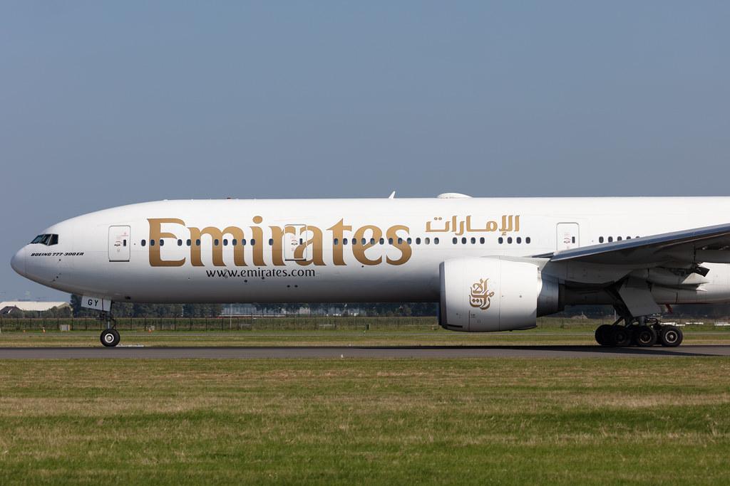Amsterdam Schiphol: Emirates (EK / UAE) |  Boeing 777-31H(ER) B77W | A6-EGY | MSN 41080