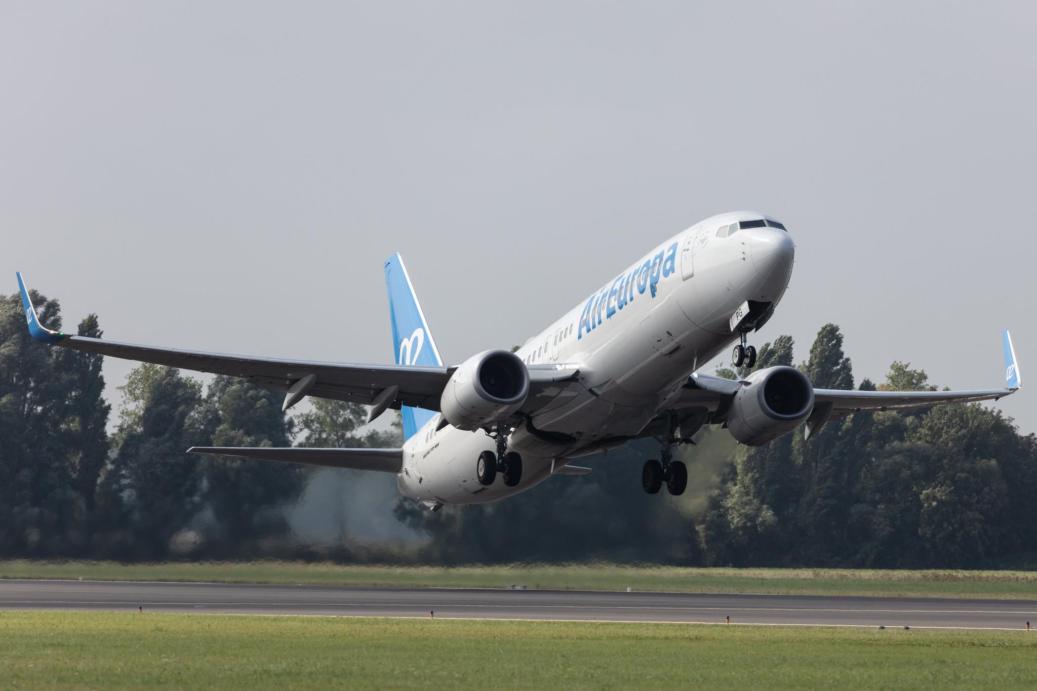 Amsterdam Schiphol: Air Europa (UX / AEA) |  Boeing 737-85P B738 | EC-MPG | MSN 60586