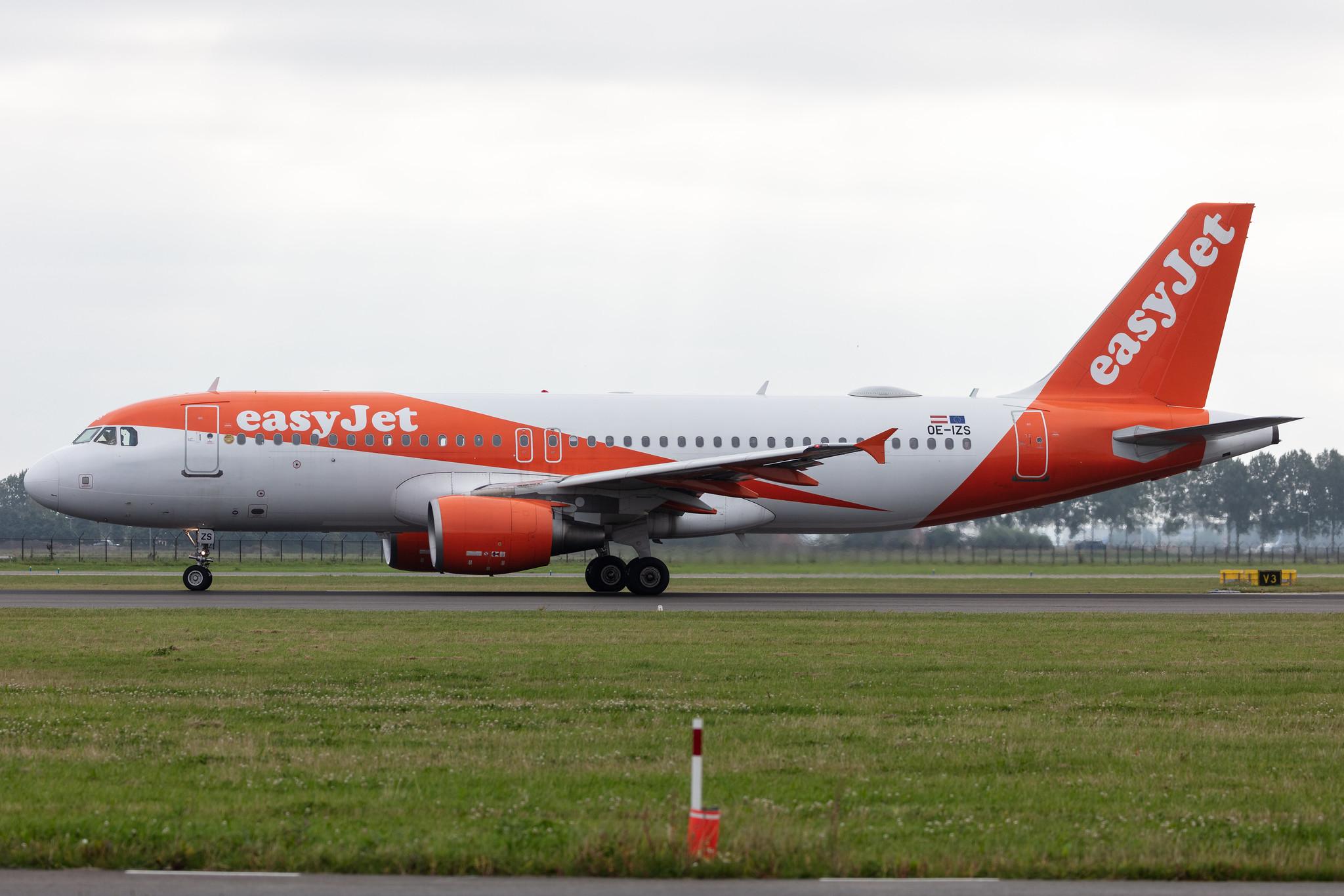 Amsterdam Schiphol: easyJet (U2 / EZY) | Operator: easyJet Europe |  Airbus A320-214 A320 | OE-IZS | MSN 3945