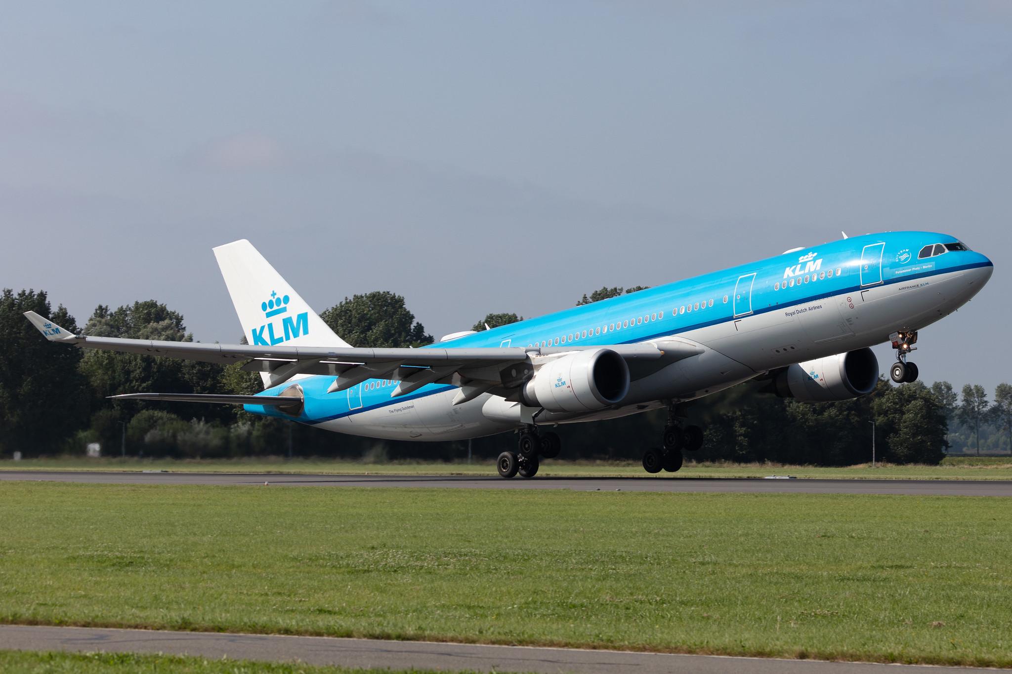 Amsterdam Schiphol: KLM (KL / KLM) |  Airbus A330-203 A332 | PH-AOB | MSN 0686
