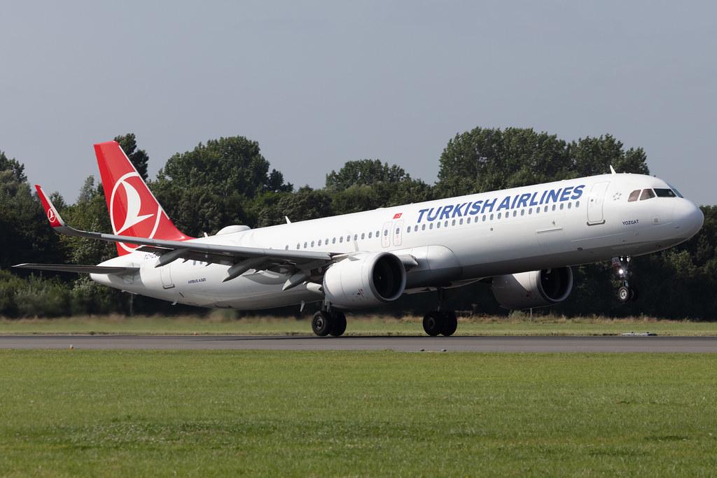 Amsterdam Schiphol: Turkish Airlines (TK / THY) |  Airbus A321-271NX A21N | TC-LSG | MSN 8794
