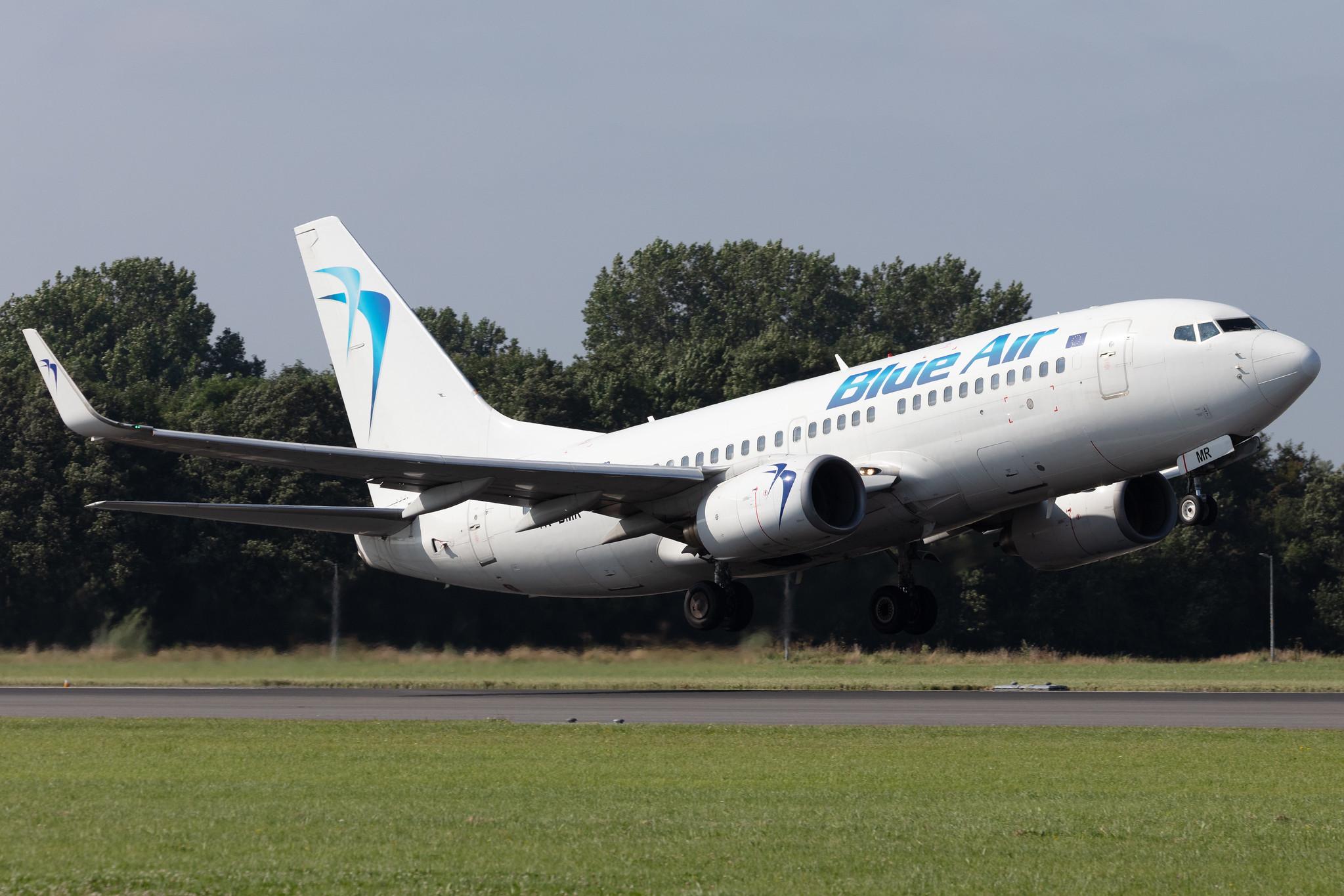 Amsterdam Schiphol: Blue Air (0B / BLA) |  Boeing 737-7K2 B737 | YR-BMR | MSN 33465