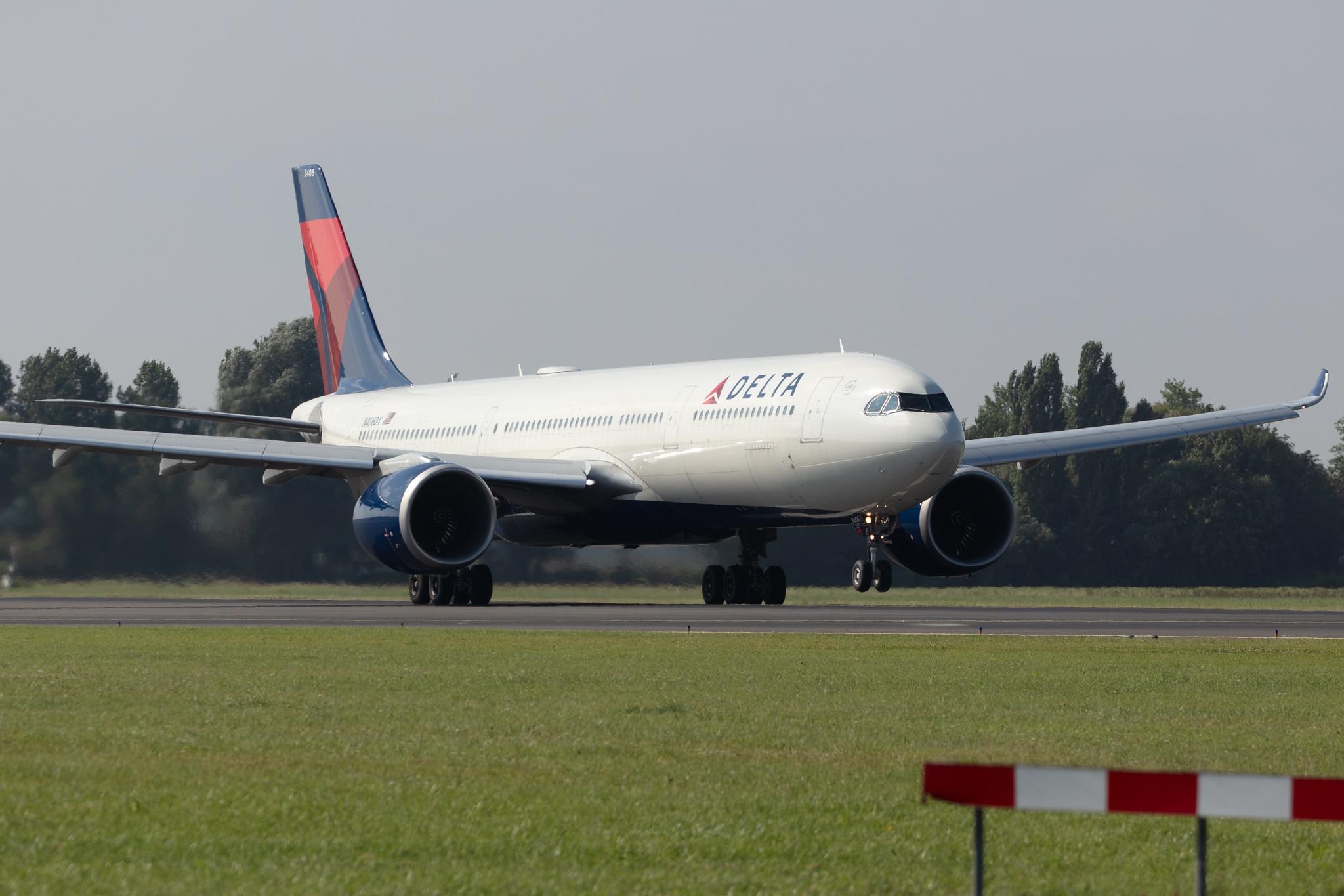 Amsterdam Schiphol: Delta Air Lines (DL / DAL) |  Airbus A330-941 A339 | N406DX | MSN 1953