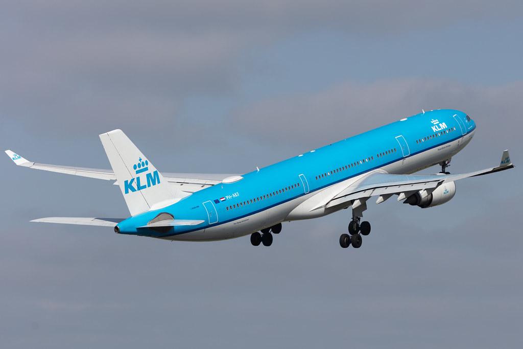 Amsterdam Schiphol: KLM (KL / KLM) |  Airbus A330-303 A333 | PH-AKF | MSN 1580
