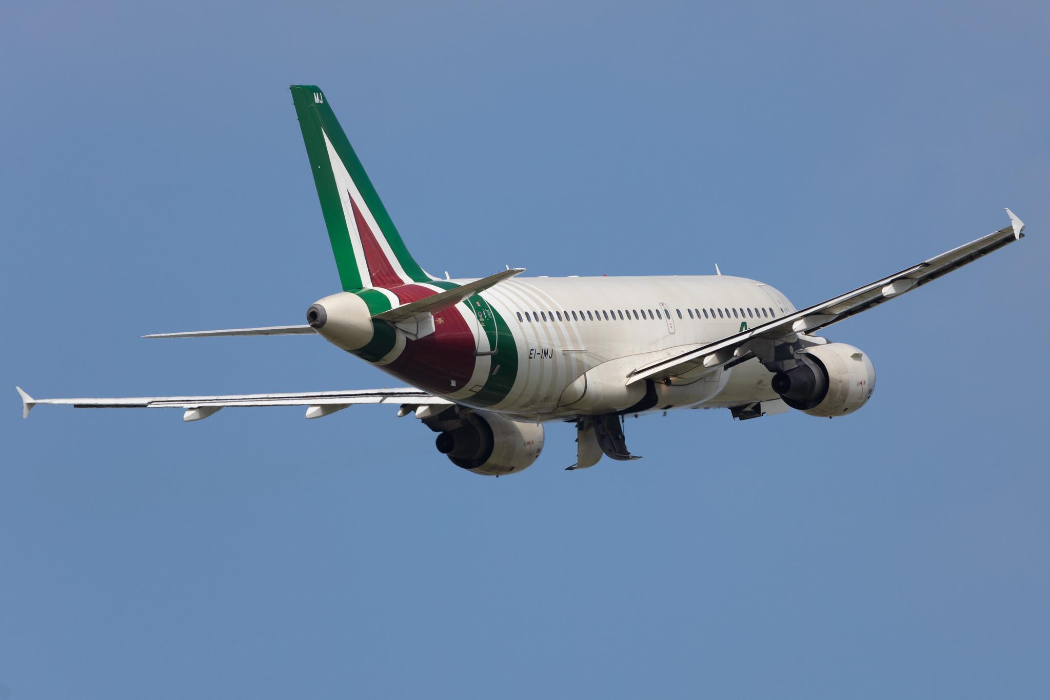 Amsterdam Schiphol: ITA Airways (AZ / ITY) | Operator: Italia Trasporto Aereo | Airbus A319-112 A319 | EI-IMJ | MSN 01779