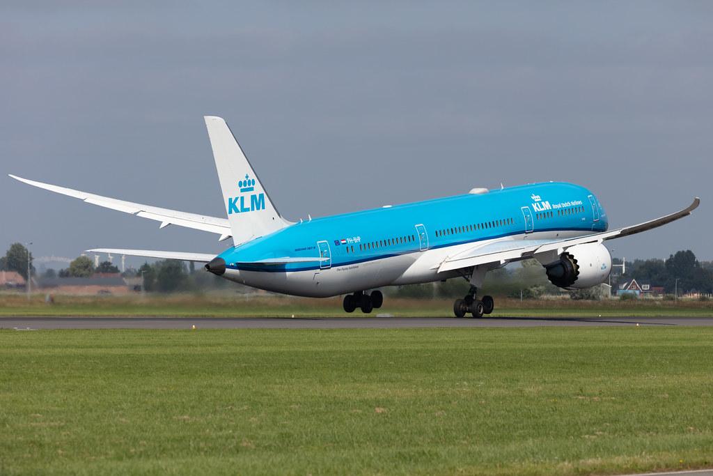 Amsterdam Schiphol: KLM (KL / KLM) |  Boeing 787-9 Dreamliner B789 | PH-BHP | MSN 42506