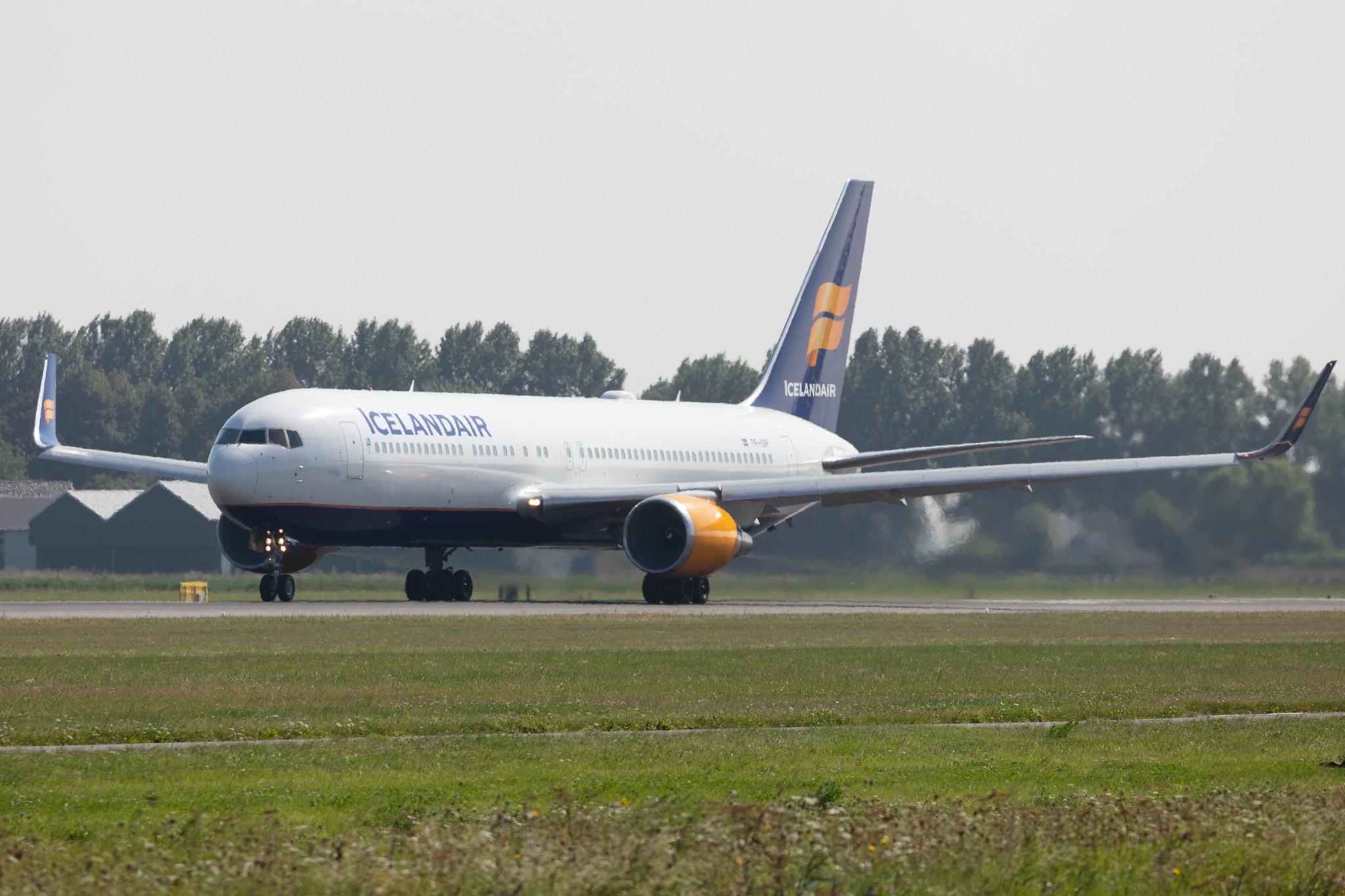 Amsterdam Schiphol: Icelandair (FI / ICE) |  Boeing 767-319(ER) B763 | TF-ISP | MSN 26971