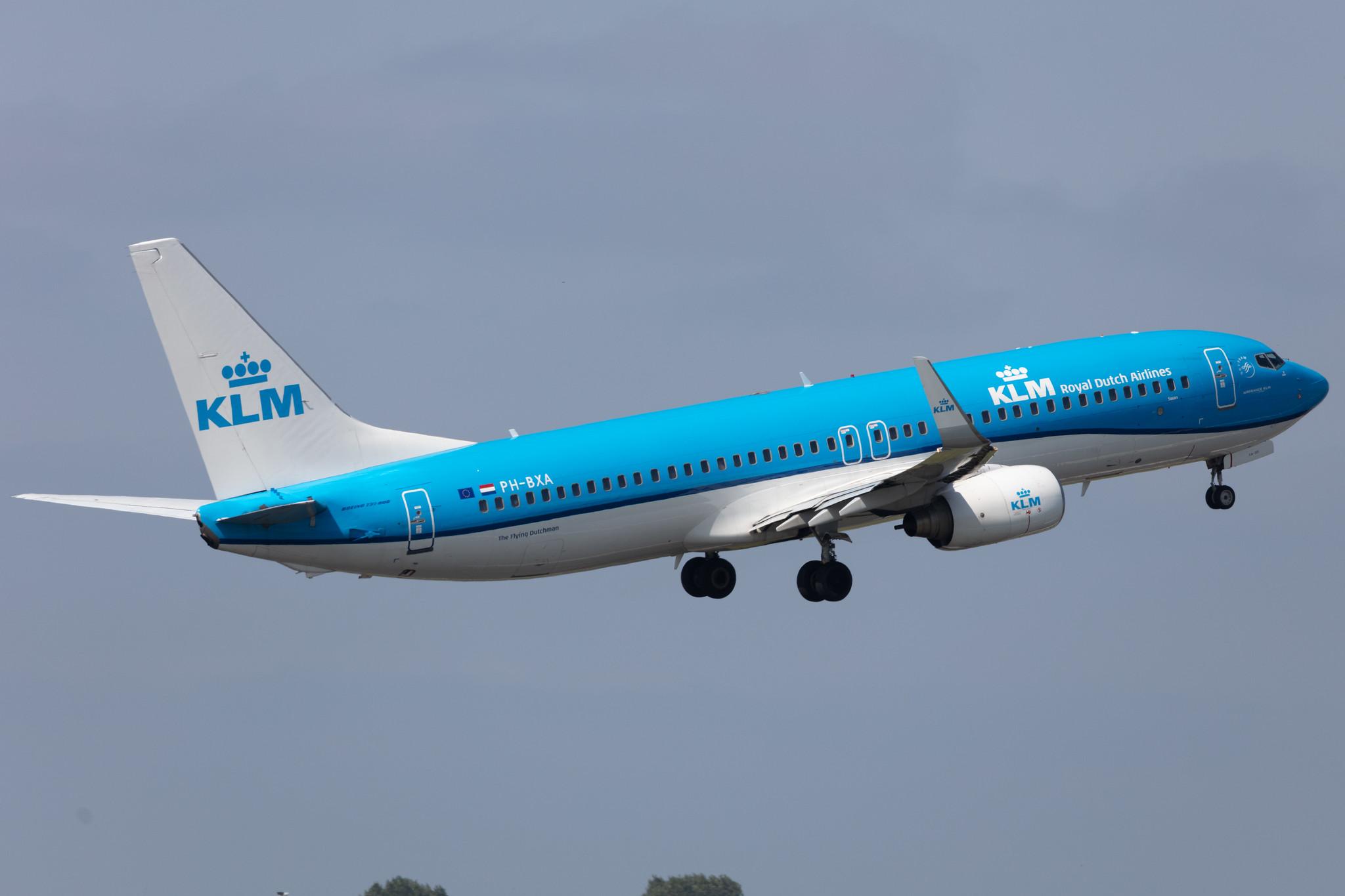 Amsterdam Schiphol: KLM (KL / KLM) |  Boeing 737-8K2 B738 | PH-BXA | MSN 29131