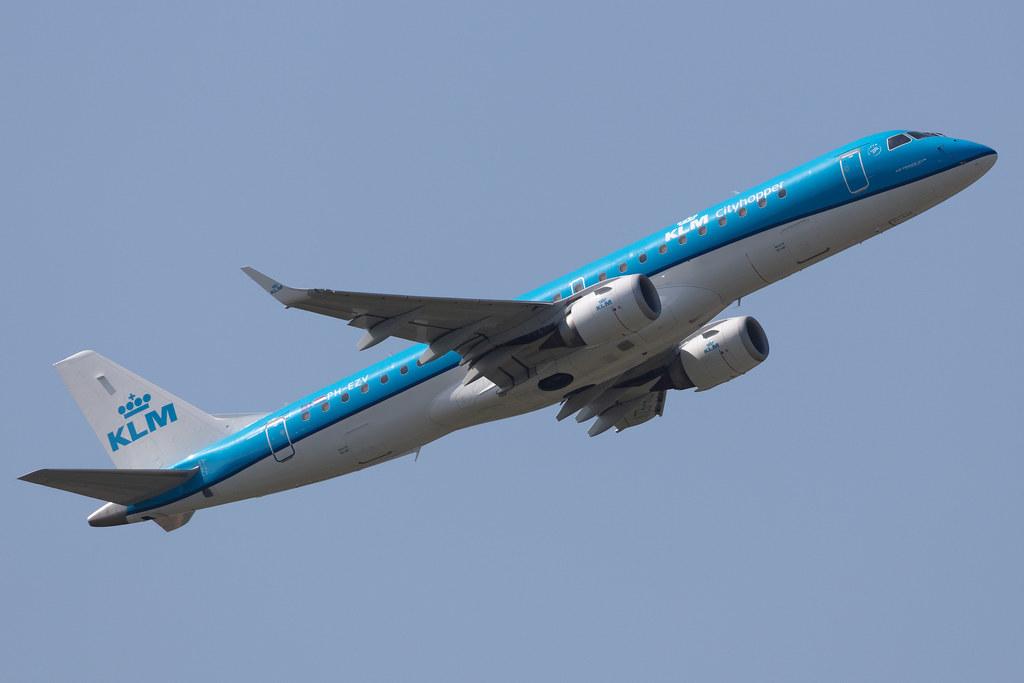 Amsterdam Schiphol: KLM (KL / KLM) | Operator: KLM Cityhopper |  Embraer E190STD E190 | PH-EZV | MSN 19000528