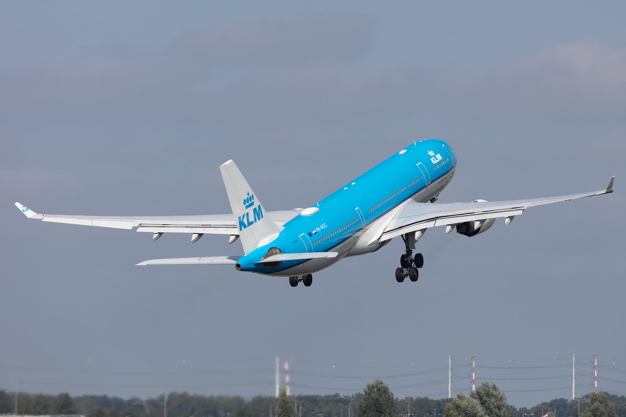 Amsterdam Schiphol: KLM (KL / KLM) |  Airbus A330-203 A332 | PH-AOC | MSN 0703