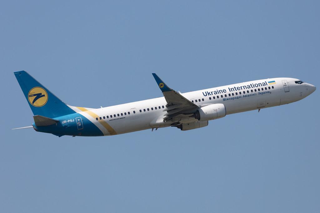Amsterdam Schiphol: Ukraine International Airlines (PS / AUI) |  Boeing 737-9KV(ER) B739 | UR-PSJ | MSN 41535