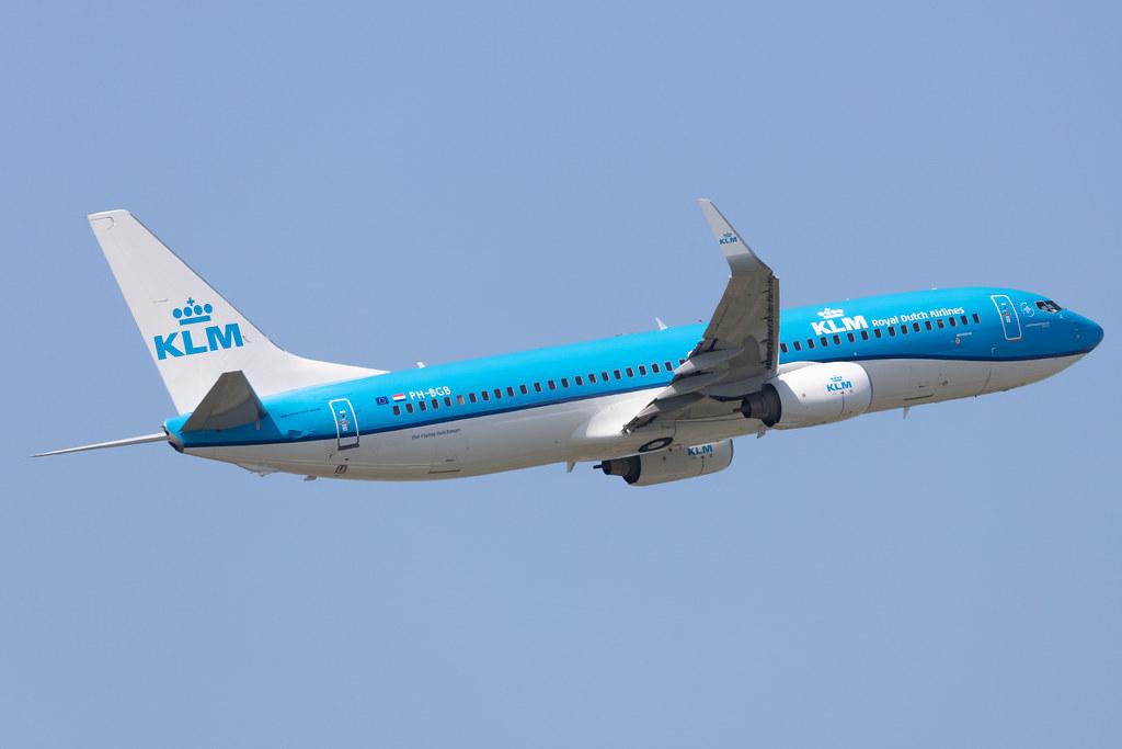 Amsterdam Schiphol: KLM (KL / KLM) |  Boeing 737-8K2 B738 | PH-BGB | MSN 37594
