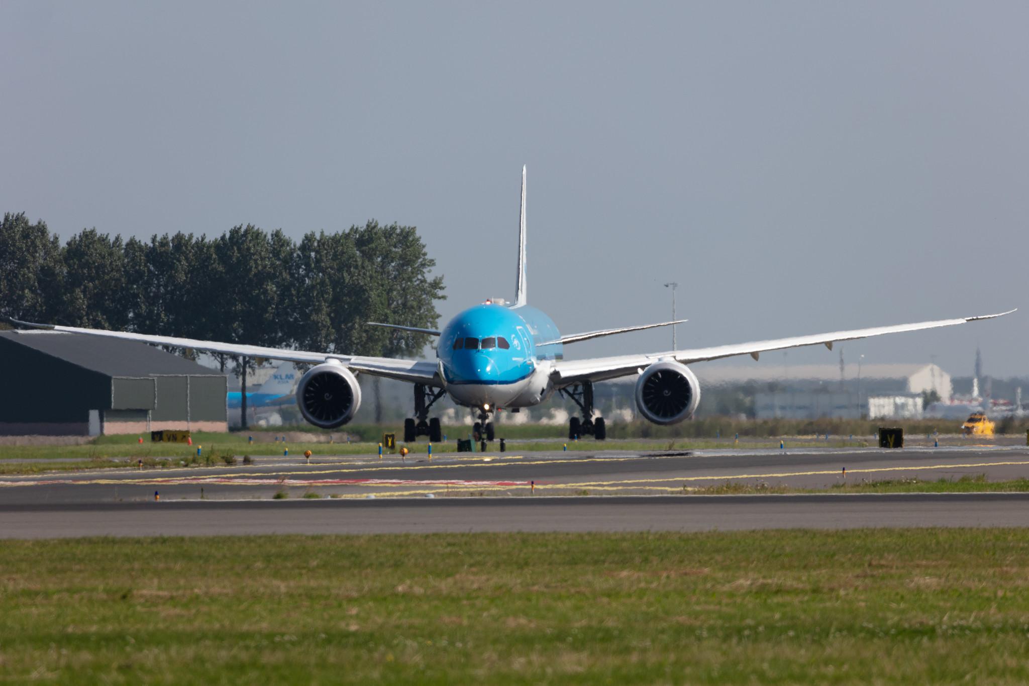 Amsterdam Schiphol: KLM (KL / KLM) |  Boeing 787-9 Dreamliner B789 | PH-BHF | MSN 42486
