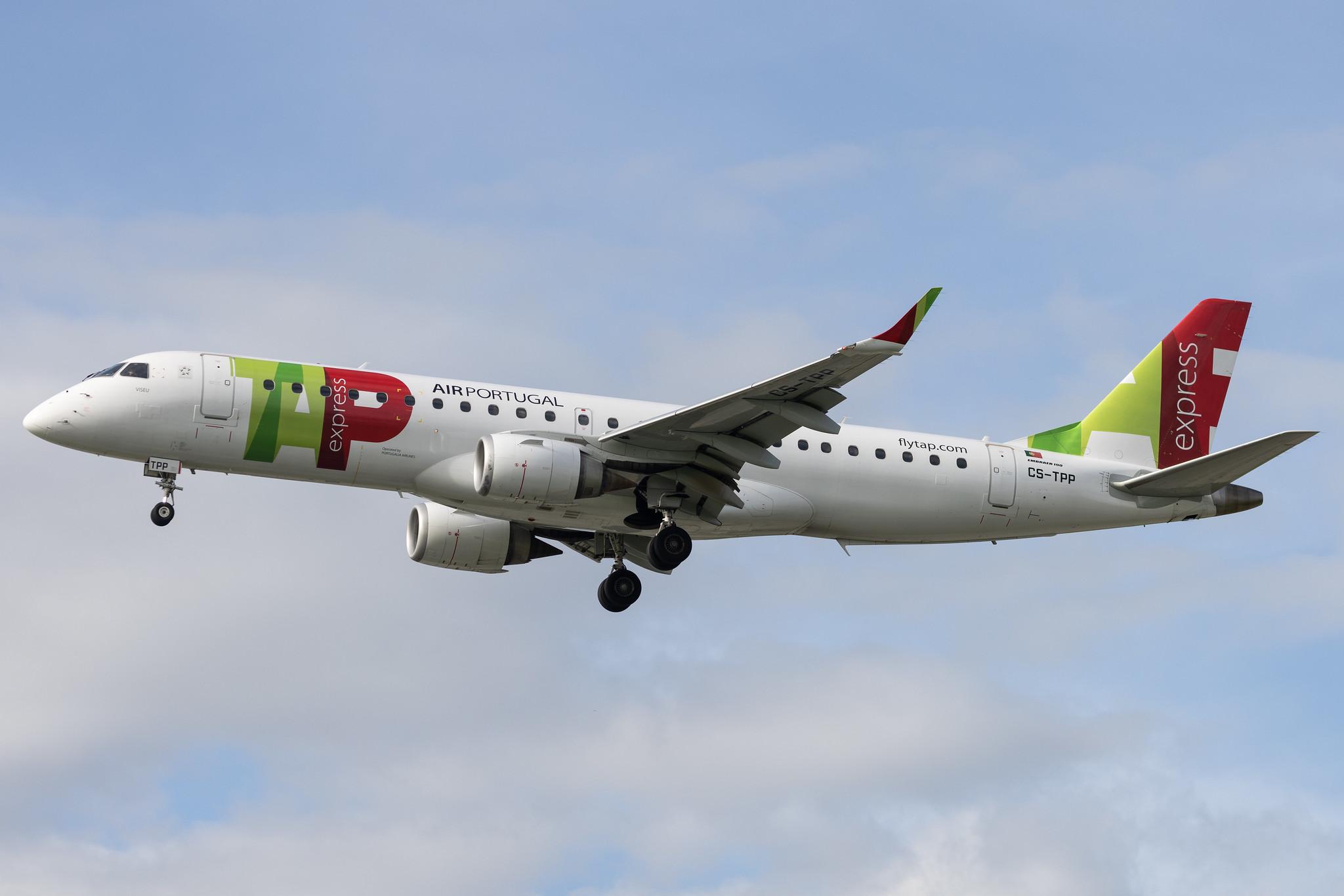 Aeroporto de Lisboa: TAP Express (NI / PGA) | Embraer E190LR E190 | CS-TPP | MSN 19000441