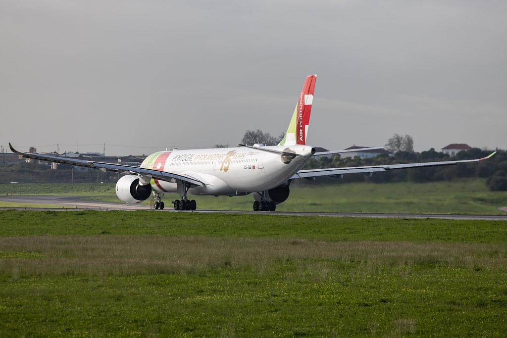 Aeroporto de Lisboa: TAP Air Portugal (TP / TAP) | Livery: up for another 75 years Livery | Airbus A330-941 A339 | CS-TUD | MSN 1892