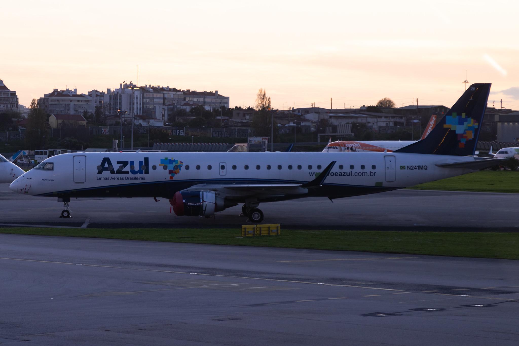 Aeroporto de Lisboa: Azul Linhas Aereas (AD / AZU) | Embraer E190AR E190 | N241MQ | MSN 19000241